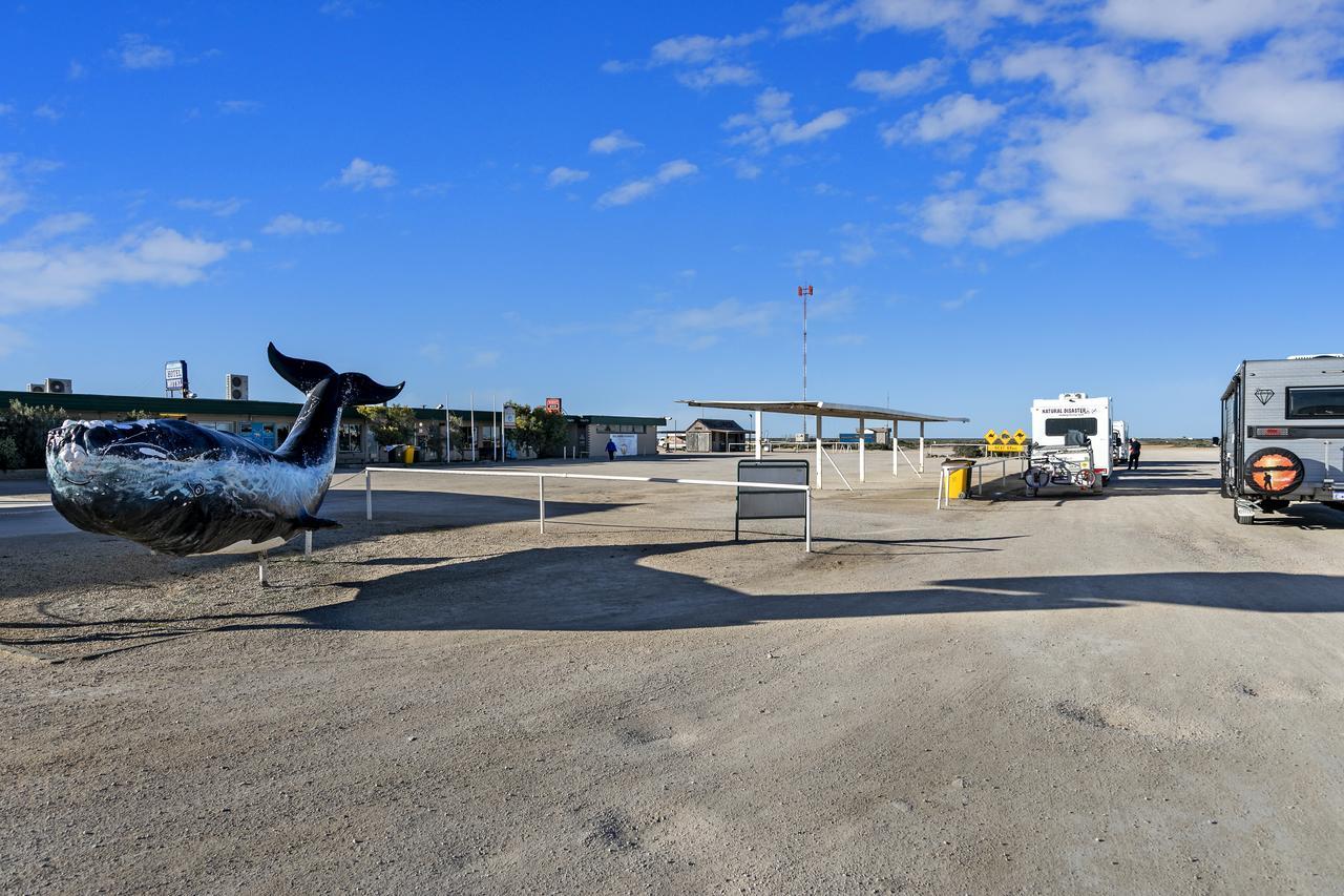 Nullarbor Roadhouse Hotel Exterior foto