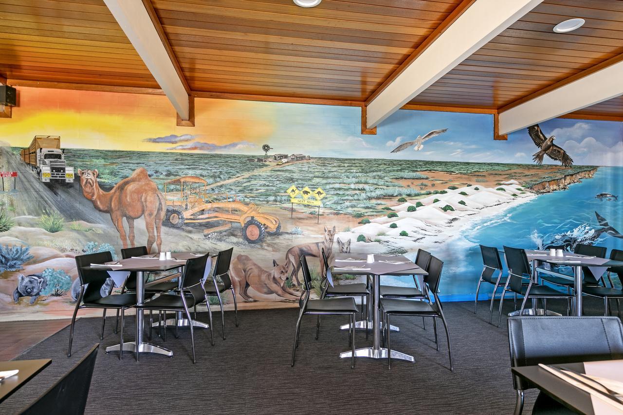 Nullarbor Roadhouse Hotel Exterior foto